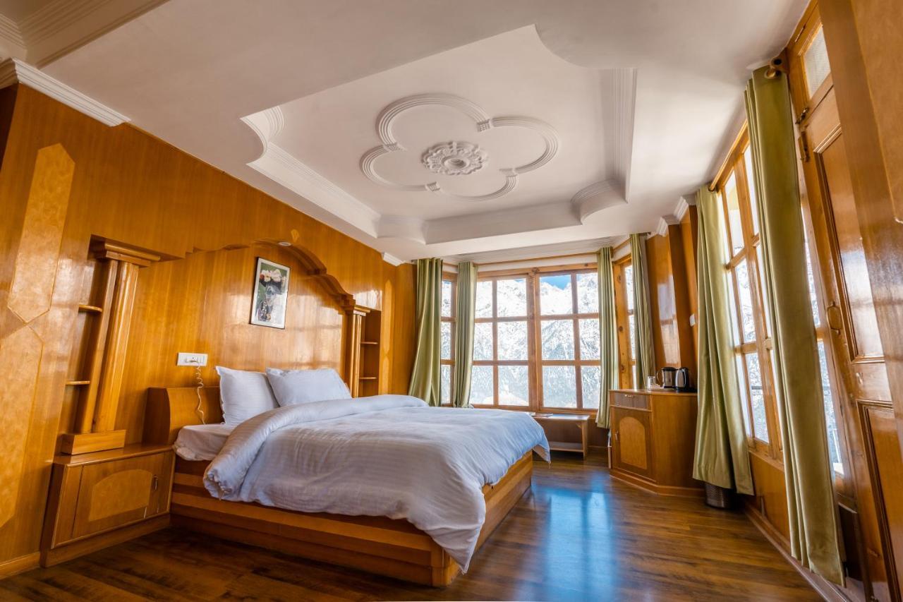 Hotel Kalpa Deshang Exterior photo