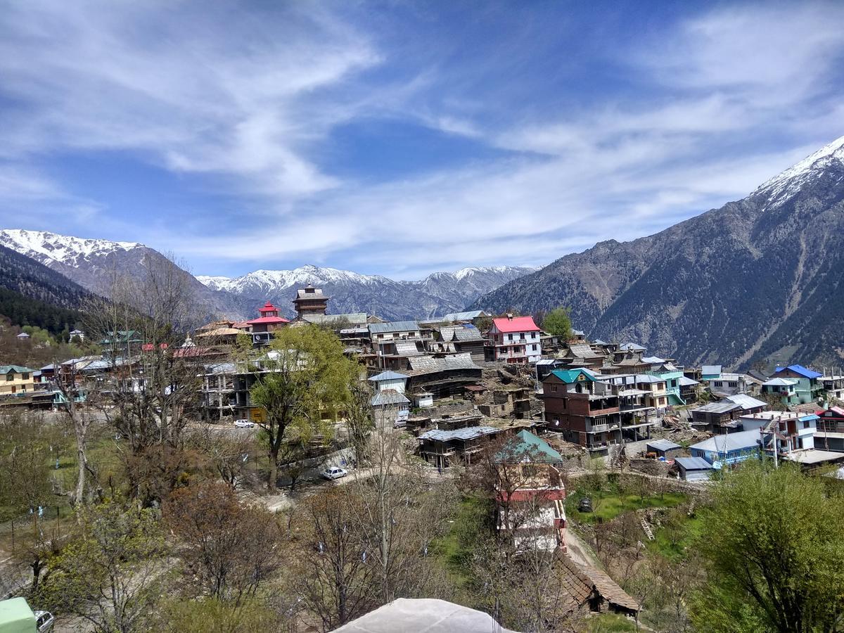 Hotel Kalpa Deshang Exterior photo